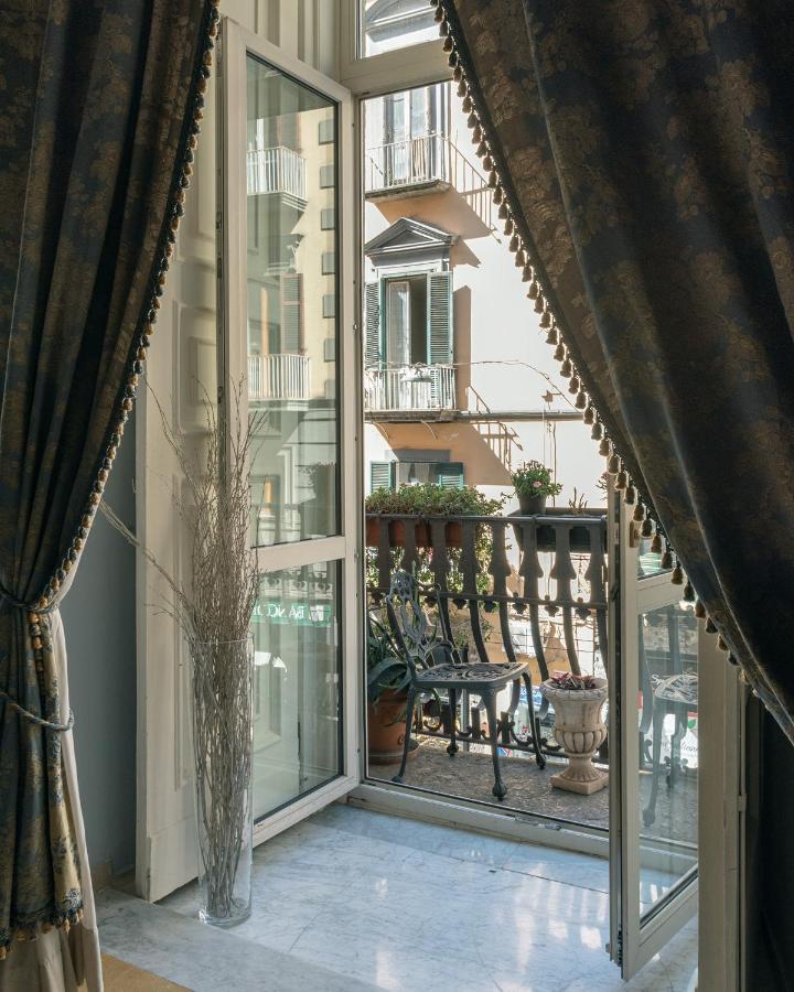 Carafa Di Maddaloni Residenza Di Charme Hotel Nápoles Exterior foto