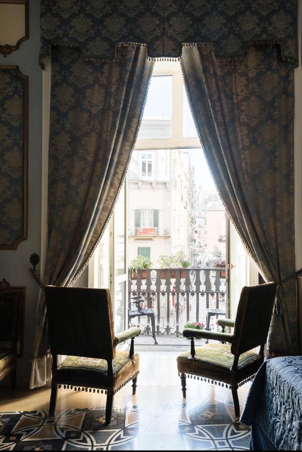 Carafa Di Maddaloni Residenza Di Charme Hotel Nápoles Exterior foto